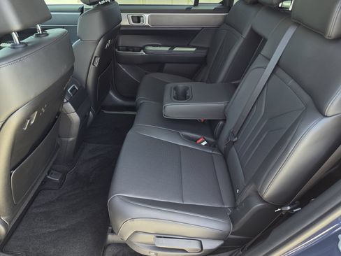 Certified 2026 Hyundai Santa Fe SEL FWD image 15