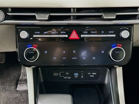 Used 2025 Hyundai Tucson SEL image 22