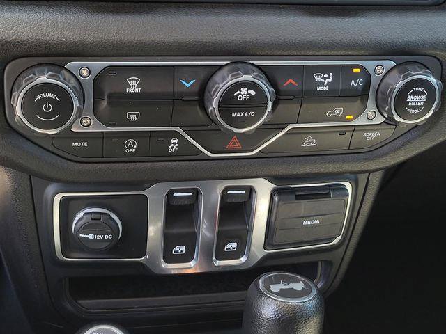Used 2024 Jeep Wrangler Sport AWD/4WD image 22