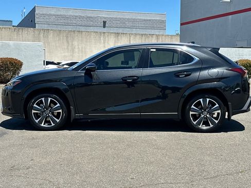 Certified 2023 Lexus UX 250h FWD w/ Accessory Package (Z1) image 9