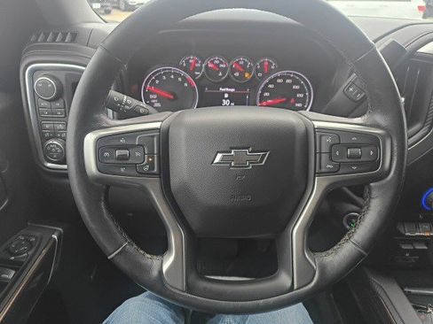 Used 2019 Chevrolet Silverado 1500 RST image 21