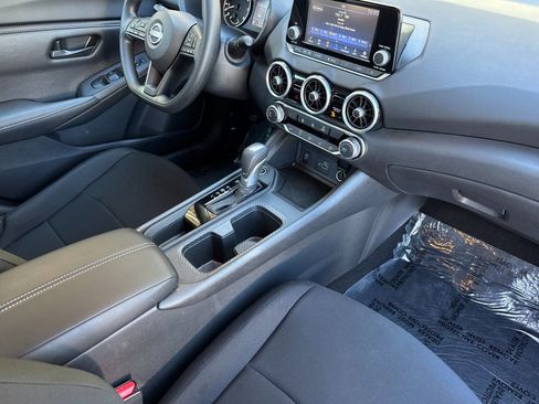 Used 2025 Nissan Sentra S image 12