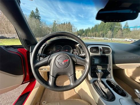 Used 2005 Chevrolet Corvette Base 2D Coupe w/ Preferred Equipment Group image 10