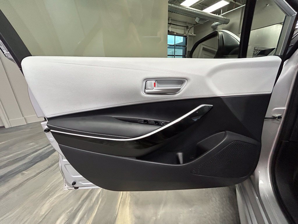Used 2024 Toyota Corolla XSE FWD image 50