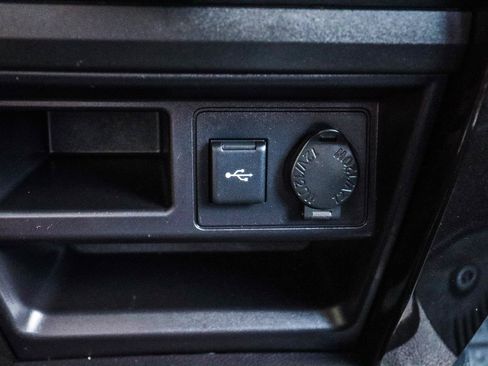 Used 2020 Toyota 4Runner Venture w/ Moonroof Package AWD/4WD image 14