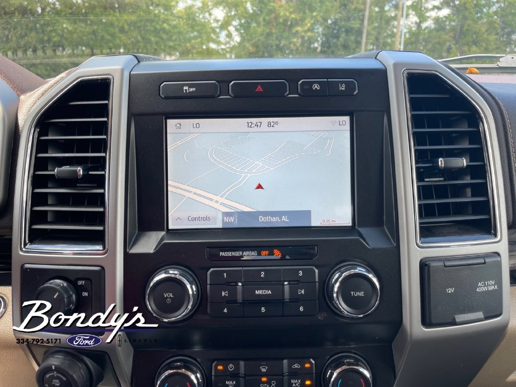 Used 2020 Ford F150 Lariat RWD image 5