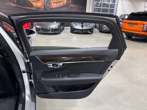 Used 2018 Volvo S90 T5 Momentum w/ Convenience Package image 58