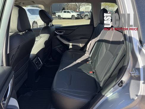 Used 2024 Subaru Forester Limited image 13
