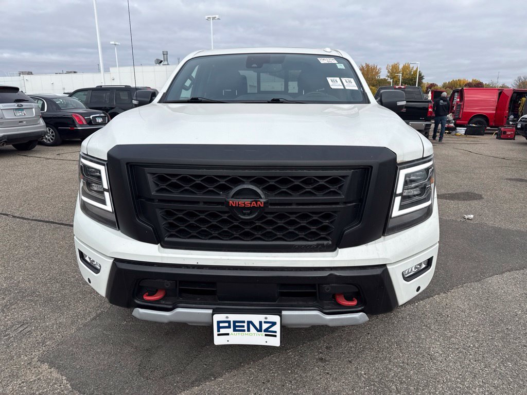 Used 2021 Nissan Titan PRO-4X AWD/4WD image 2