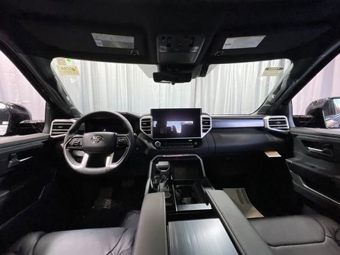 New 2025 Toyota Tundra Platinum AWD/4WD image 17