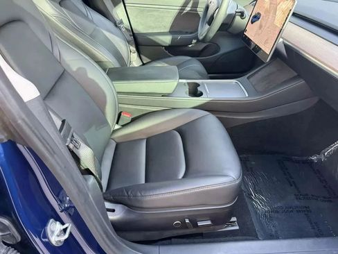 Used 2023 Tesla Model 3 Standard Range image 12