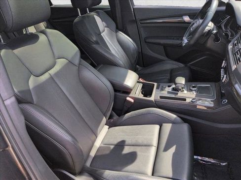 Used 2019 Audi SQ5 Prestige w/ Prestige Package AWD/4WD image 22