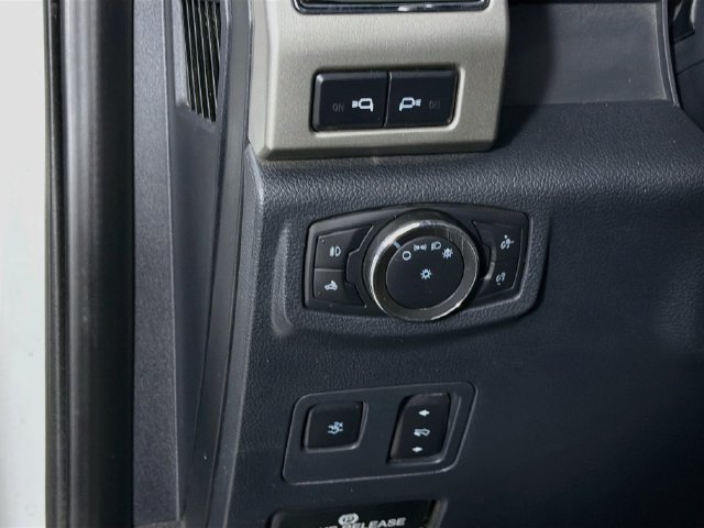 Certified 2022 Ford F250 Lariat w/ Tremor Off-Road Package AWD/4WD image 12