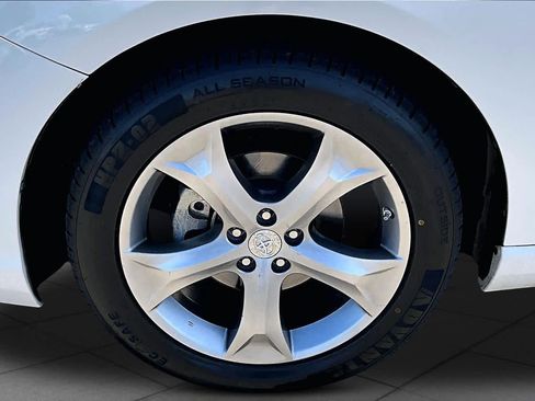 Used 2011 Toyota Venza AWD w/ Premium Pkg #2 image 10