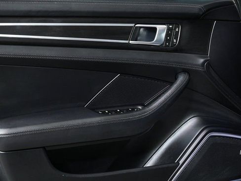 Certified 2023 Porsche Panamera GTS AWD/4WD image 6