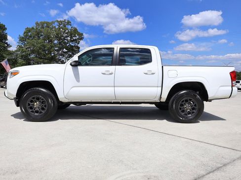 Used 2016 Toyota Tacoma SR w/ SR Convenience Package RWD image 4