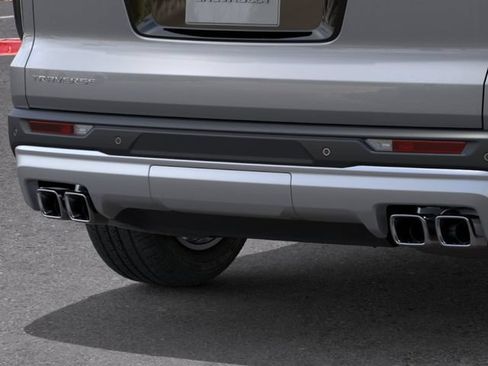 New 2026 Chevrolet Traverse LT w/ Sun and Wheel Package FWD image 14