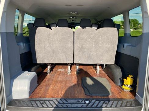 Used 2016 Ford Transit 350 XLT RWD image 21