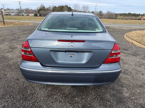 Used 2005 Mercedes-Benz E 320 E320 image 10