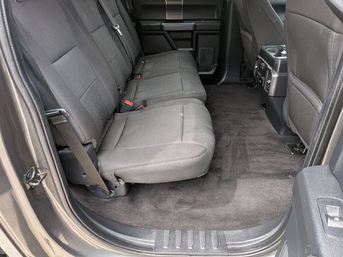 Used 2020 Ford F150 XLT w/ Equipment Group 302A Luxury AWD/4WD image 17