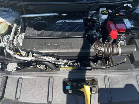 Used 2023 Nissan Rogue SV FWD image 19