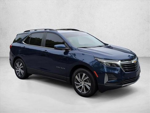 Used 2022 Chevrolet Equinox LT FWD image 3