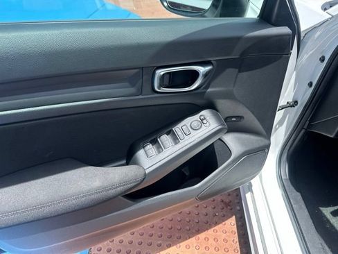 Certified 2026 Honda Civic Sport image 9