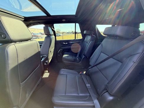 Used 2022 GMC Yukon Denali image 22
