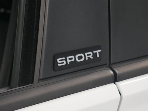 Used 2025 Volkswagen Jetta Sport image 24