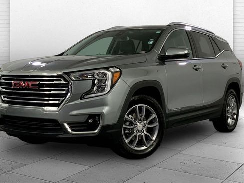 Used 2023 GMC Terrain SLT AWD/4WD image 13