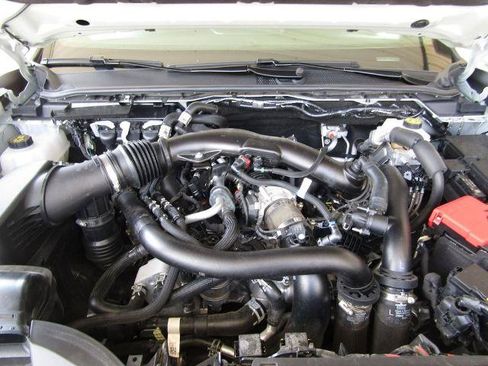 Certified 2024 Ford Ranger Raptor AWD/4WD image 33