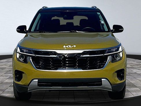 Used 2024 Kia Seltos S image 3