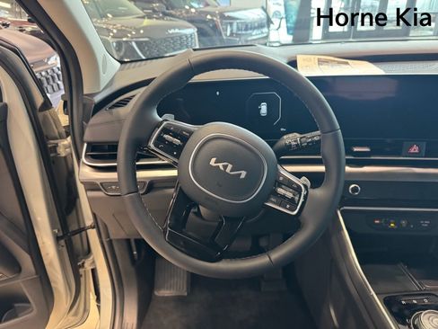 New 2026 Kia Carnival SX Prestige FWD image 17