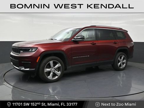 Used 2021 Jeep Grand Cherokee L Limited AWD/4WD image 1