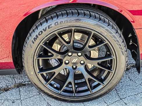 Used 2018 Dodge Challenger R/T Scat Pack w/ Dynamics Package image 10