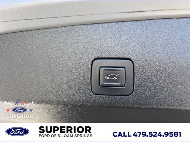 Used 2024 Buick Encore GX Avenir w/ Avenir Convenience Package AWD/4WD image 9
