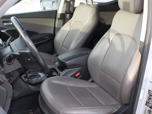 Used 2018 Hyundai Santa Fe Sport w/ 2.4L Tech Package 04 image 16