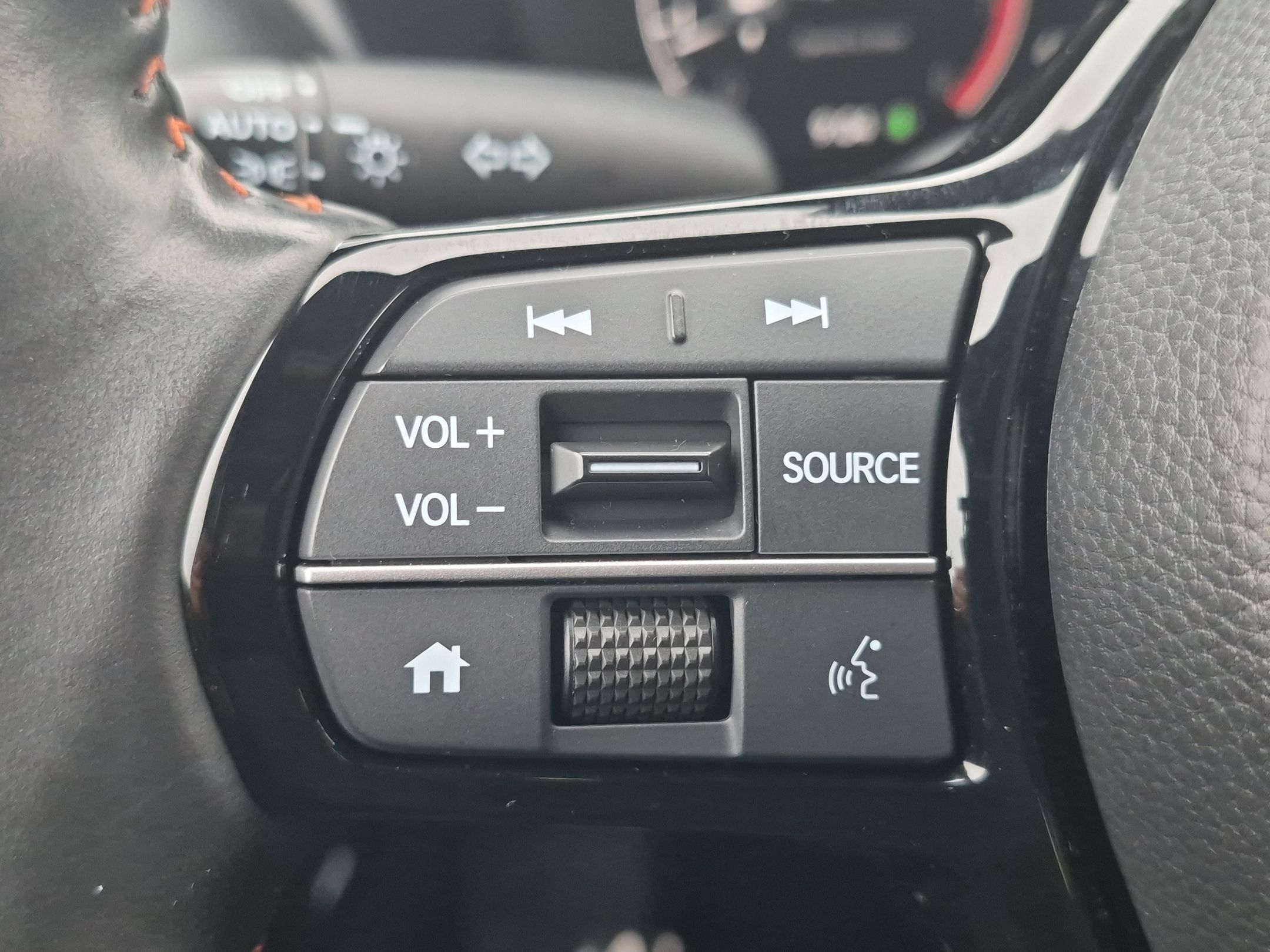 Certified 2024 Honda HR-V Sport image 15