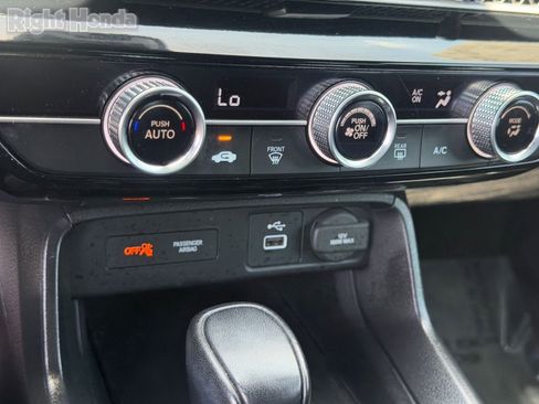 Used 2022 Honda Civic Sport image 29
