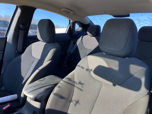 Used 2016 Dodge Dart Aero image 17