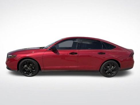 Used 2025 Honda Accord SE image 4