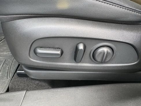 Used 2022 Chevrolet TrailBlazer ACTIV image 19