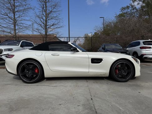 Used 2018 Mercedes-Benz AMG GT Roadster image 30