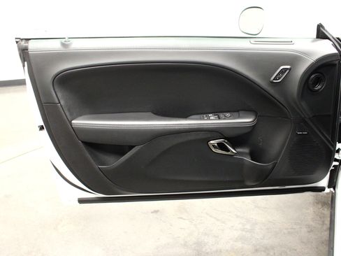 Used 2022 Dodge Challenger SRT Hellcat Redeye RWD image 12