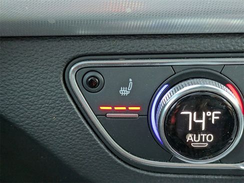 Used 2018 Audi Q5 2.0T Premium Plus w/ Premium Plus Package image 30