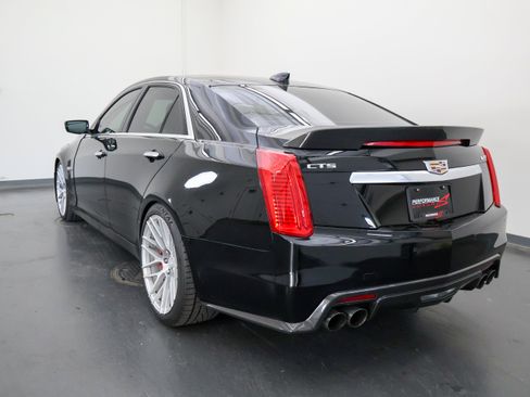 Used 2016 Cadillac CTS V w/ Carbon Fiber Package RWD image 5