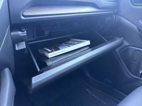 Used 2025 Subaru Forester Touring w/ Popular Package - Touring AWD/4WD image 42