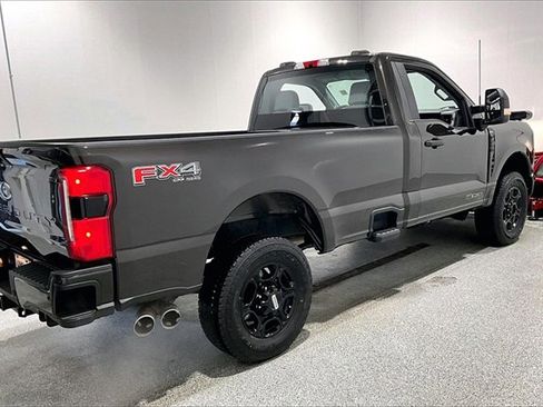 Used 2024 Ford F250 XL w/ STX Appearance Package image 5