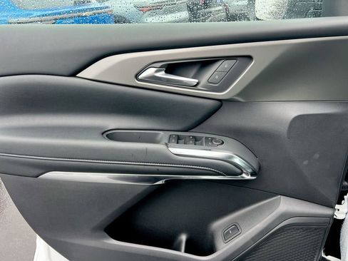 New 2025 Chevrolet Traverse LT w/ Driver Confidence Package image 55