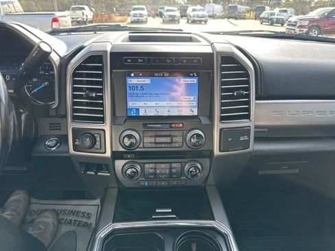 Used 2018 Ford F350 Platinum w/ Platinum Ultimate Package image 14